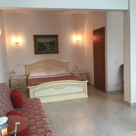 Hotel Giulietta E Romeo Casal Palocco Exterior photo